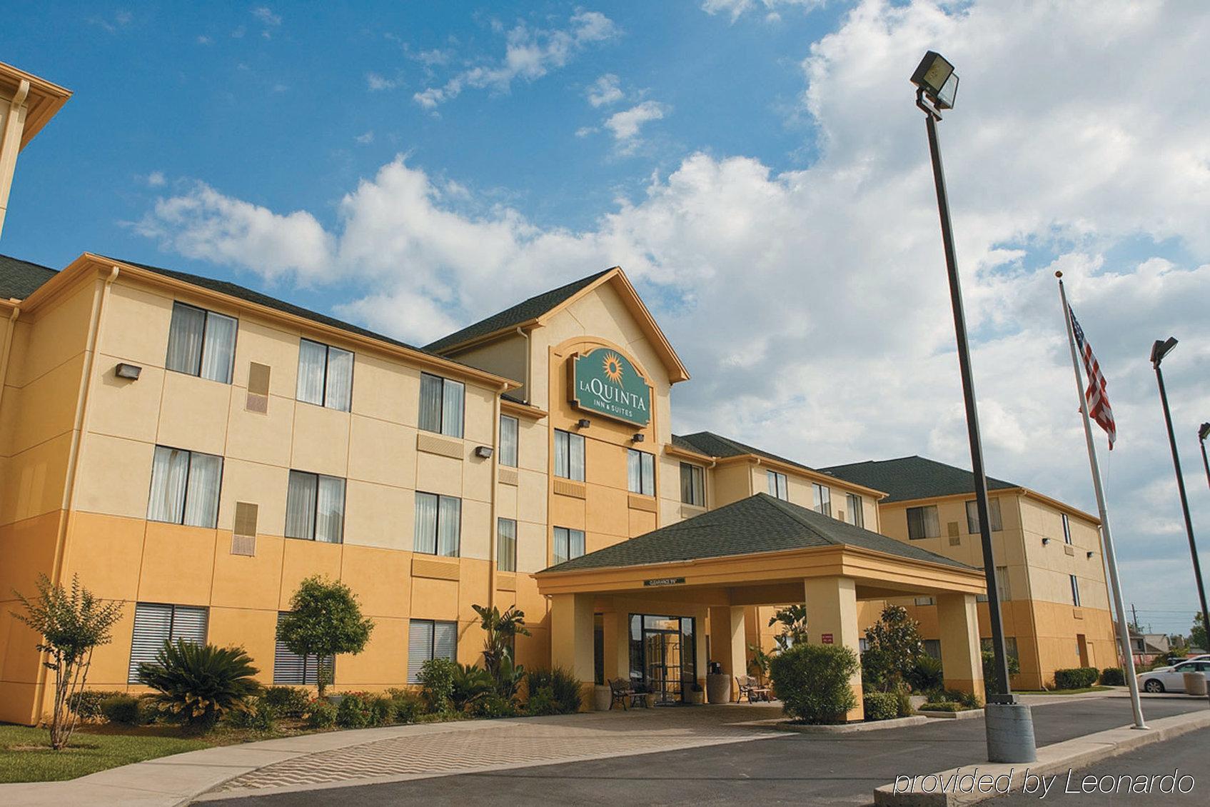 La Quinta Inn & Suites By Wyndham The Woodlands Spring Exterior foto